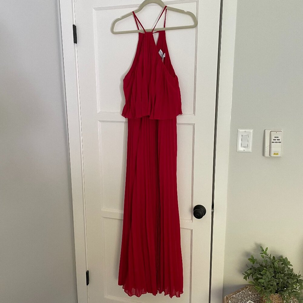 Petals & Pup Gia Pleated Halterneck Maxi Dress Red Size Large NWT
